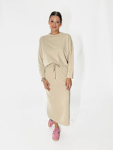 Load image into Gallery viewer, Elle Luxe Lounge Top