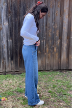 Load image into Gallery viewer, The Lennon Wide-Leg Jeans