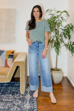 Load image into Gallery viewer, The Bella Wide-Leg Cuff Jean