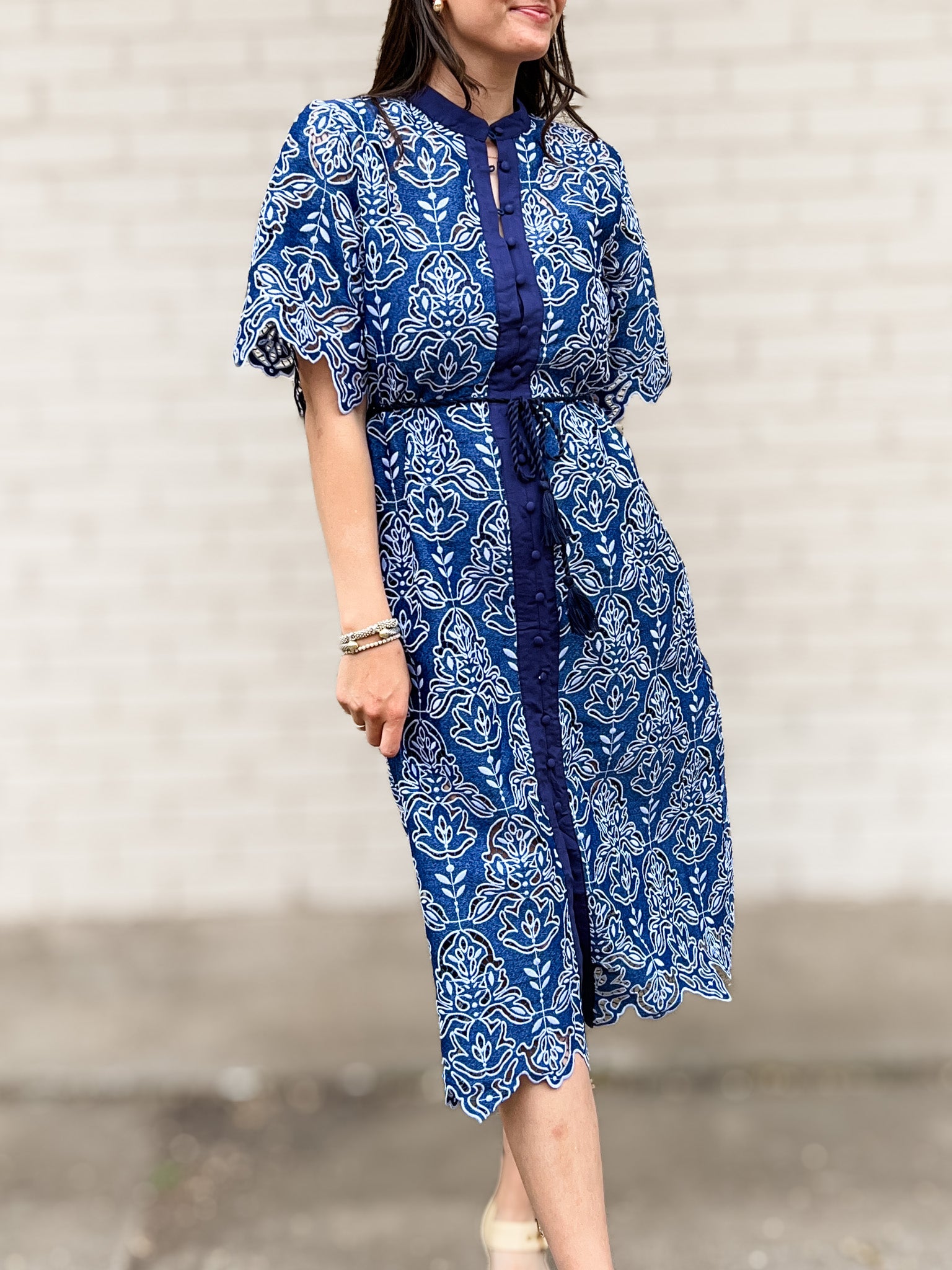Navy Eyelet Midi Dress – olive & lowe