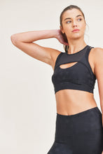 Load image into Gallery viewer, Textured Star Jacquard Sports Bra | Black
